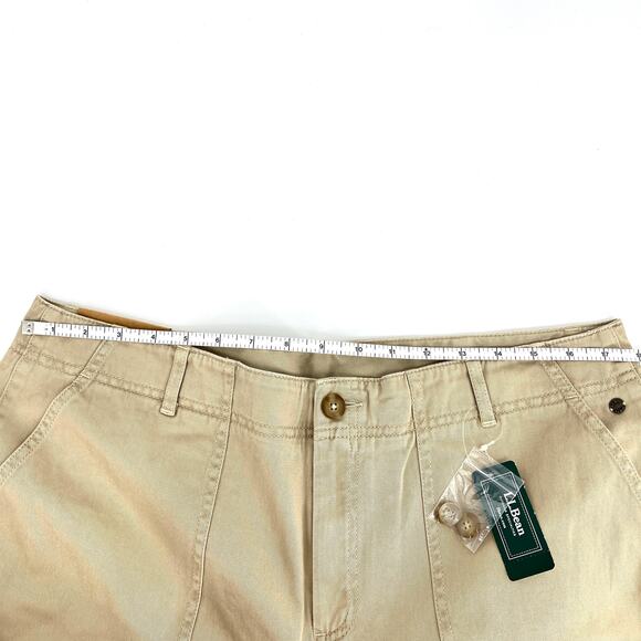 L.L. Bean Cotton Spandex Cropped Khaki Tan Pants Size 16 NWT - Picture 4 of 10